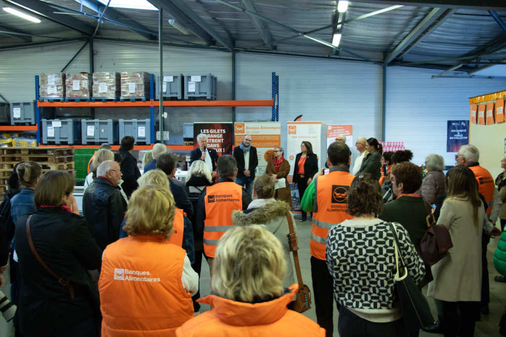 Visite de la banque alimentaire à Châteauroux